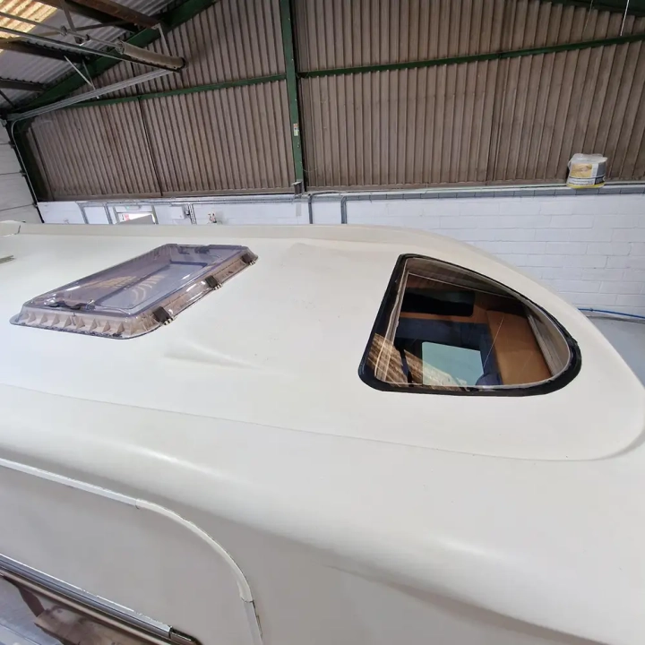 Break Proof Caravan Sun Roof